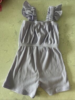 Old Navy Lavender Ribbed Romper with Ruffle Straps size 3T